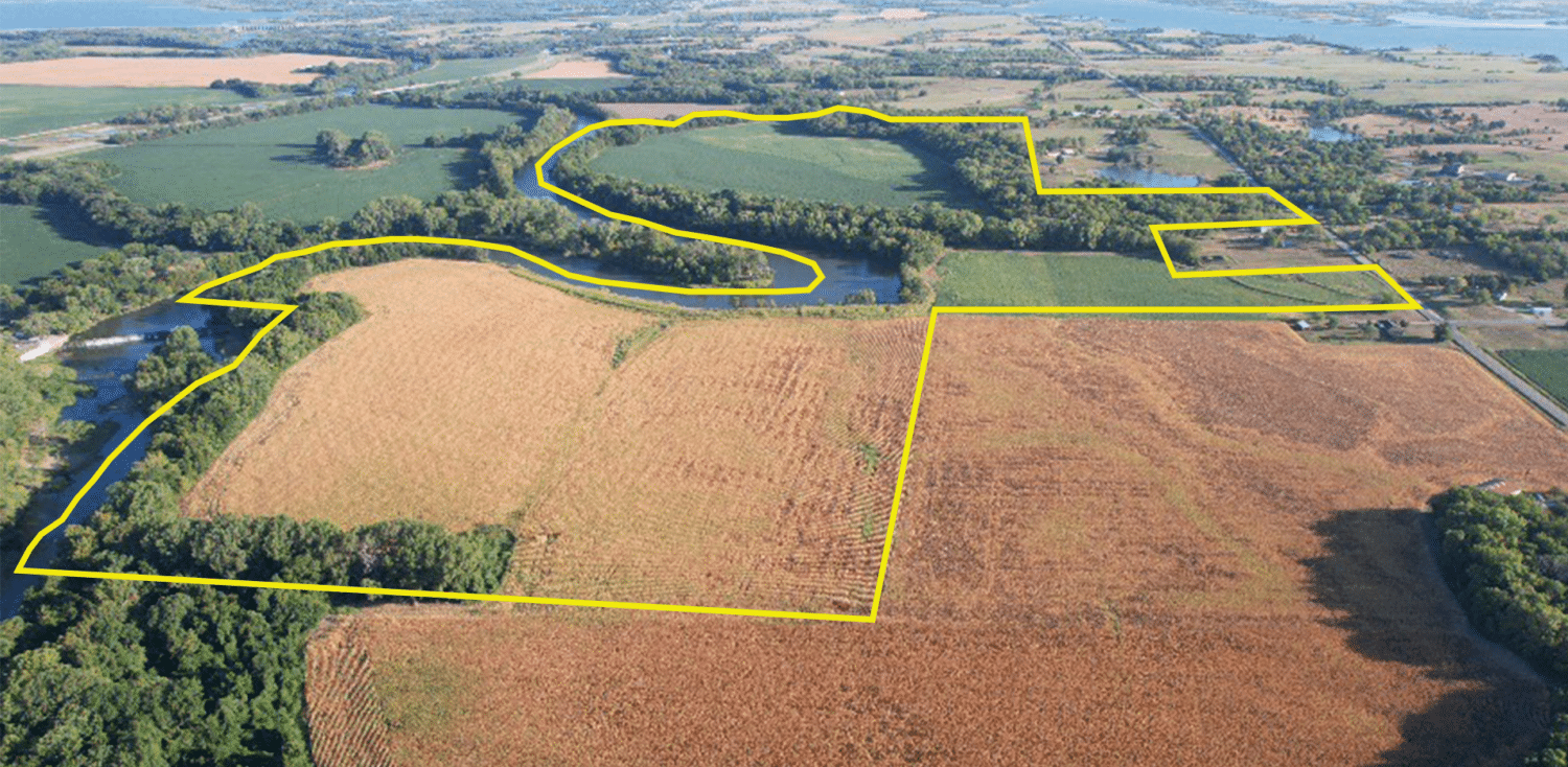 Auction Garrett's River Bend LLC 205 +/ Acres Vaughn Roth Land